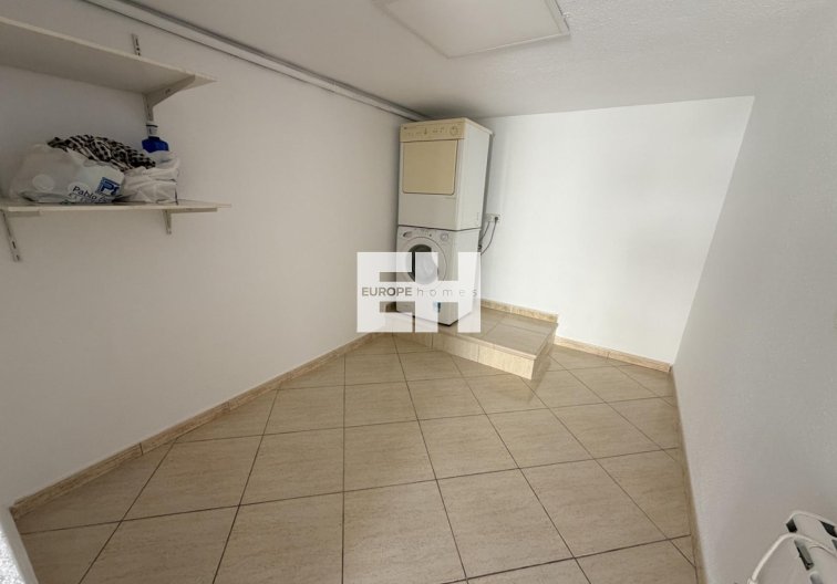 Segunda mano - villa - Torrevieja - Costa Blanca
