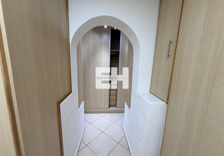 Segunda mano - villa - Torrevieja - Costa Blanca