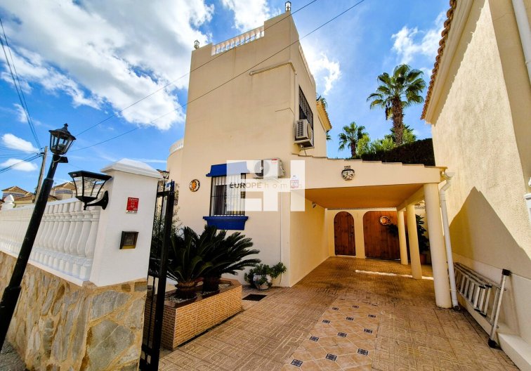 Segunda mano - villa - Villamartin - Costa Blanca