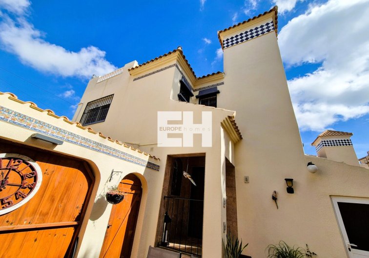 Segunda mano - villa - Villamartin - Costa Blanca