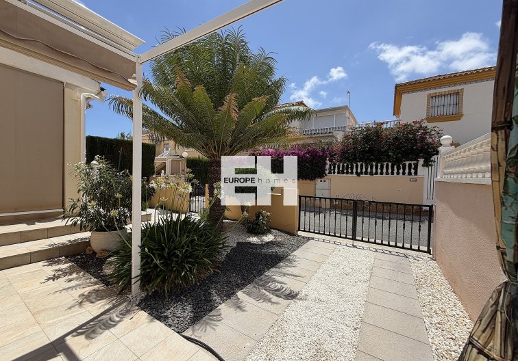 Segunda mano - Apartamento  - Orihuela Costa - Costa Blanca