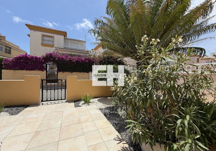 Segunda mano - Apartamento  - Orihuela Costa - Costa Blanca