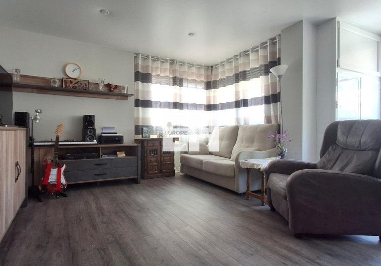 Segunda mano - Apartamento  - Torrevieja - Centro