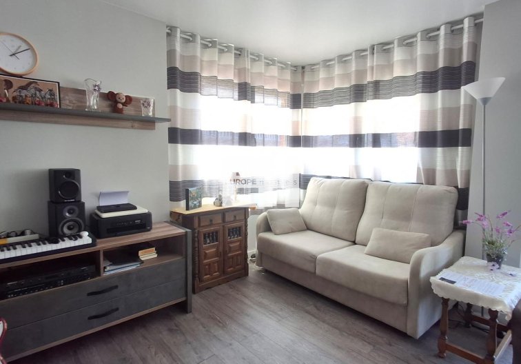Segunda mano - Apartamento  - Torrevieja - Centro