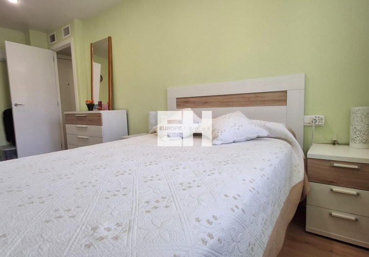 Segunda mano - Apartamento  - Torrevieja - Centro
