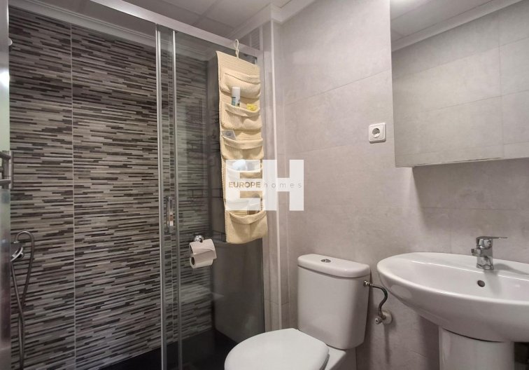 Segunda mano - Apartamento  - Torrevieja - Centro