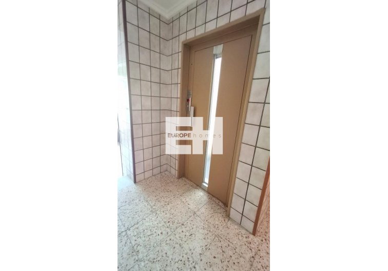 Segunda mano - Apartamento  - Torrevieja - Centro