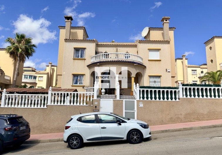 Segunda mano - town house - Orihuela Costa - Costa Blanca