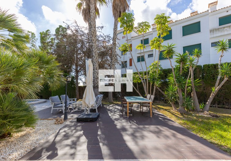 Revente - villa - Orihuela Costa - Costa Blanca