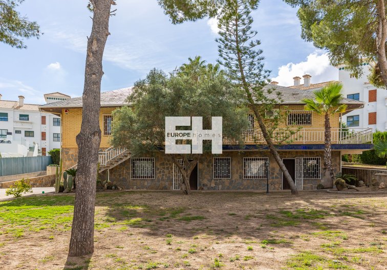 Revente - villa - Orihuela Costa - Costa Blanca