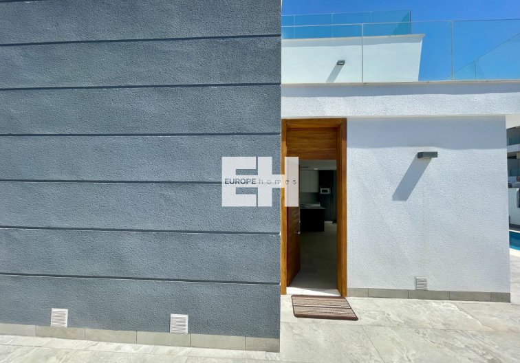 Resale - villa - Benijofar - Costa Blanca