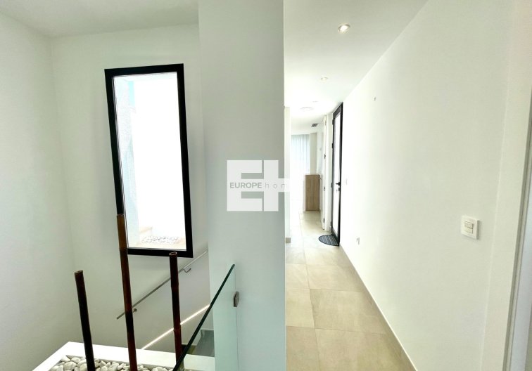 Resale - villa - Benijofar - Costa Blanca