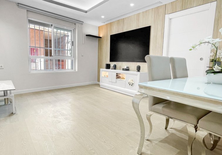 Segunda mano - Apartamento  - Torrevieja - Costa Blanca
