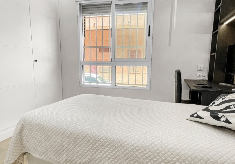 Segunda mano - Apartamento  - Torrevieja - Costa Blanca