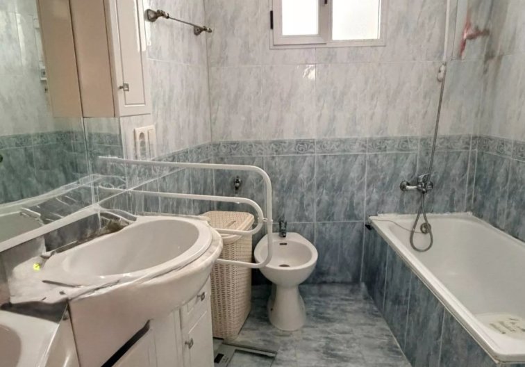 Segunda mano - Apartamento  - Villamartin - Costa Blanca