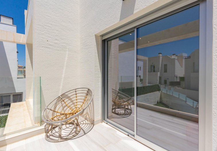 Segunda mano - villa - Orihuela Costa - Lomas de Cabo Roig