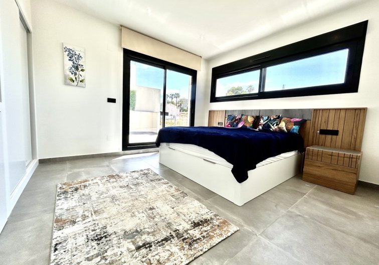 Segunda mano - villa - Villamartin - Costa Blanca