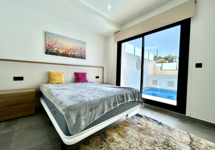 Segunda mano - villa - Villamartin - Costa Blanca