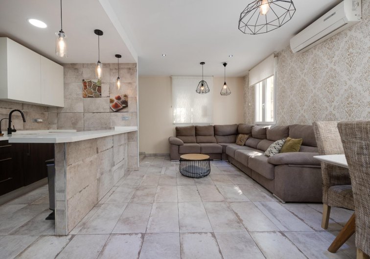 Segunda mano - town house - Torrevieja - Centro
