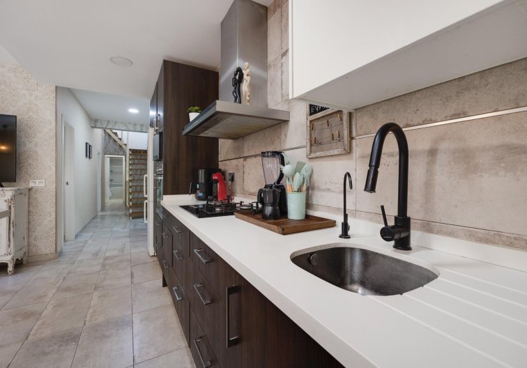 Segunda mano - town house - Torrevieja - Centro