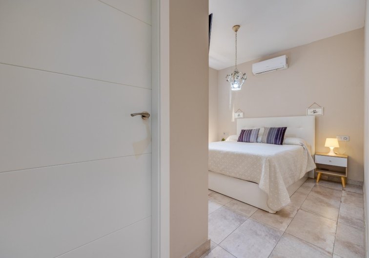 Segunda mano - town house - Torrevieja - Centro