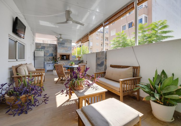 Segunda mano - town house - Torrevieja - Centro