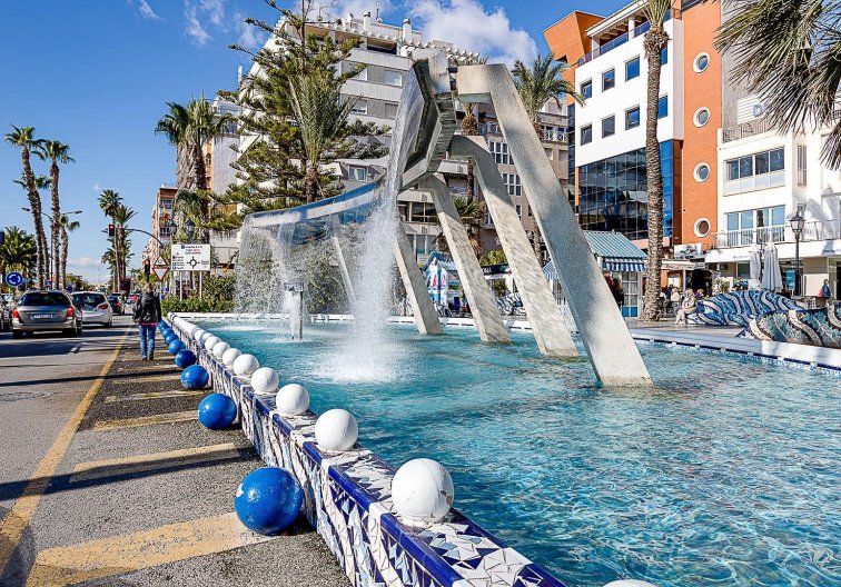 Segunda mano - town house - Torrevieja - Centro