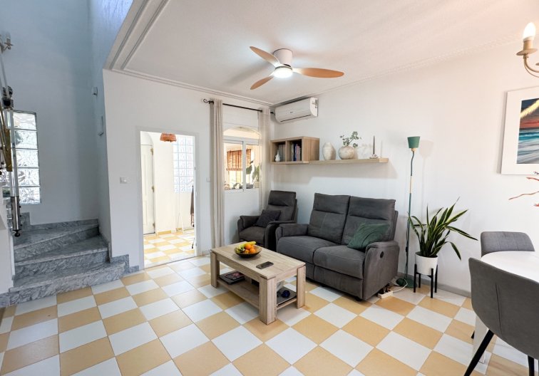 Revente - villa - Torrevieja - Costa Blanca