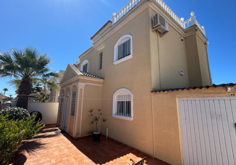 Revente - villa - Torrevieja - Costa Blanca