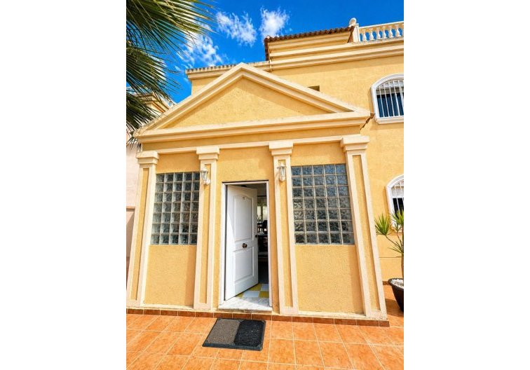 Revente - villa - Torrevieja - Costa Blanca