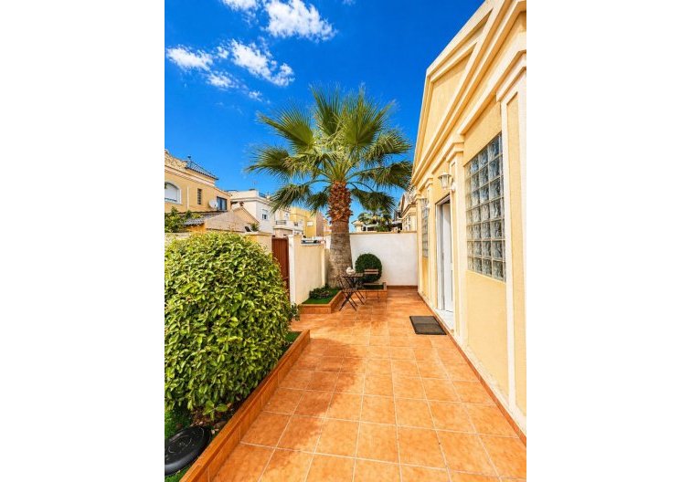 Revente - villa - Torrevieja - Costa Blanca