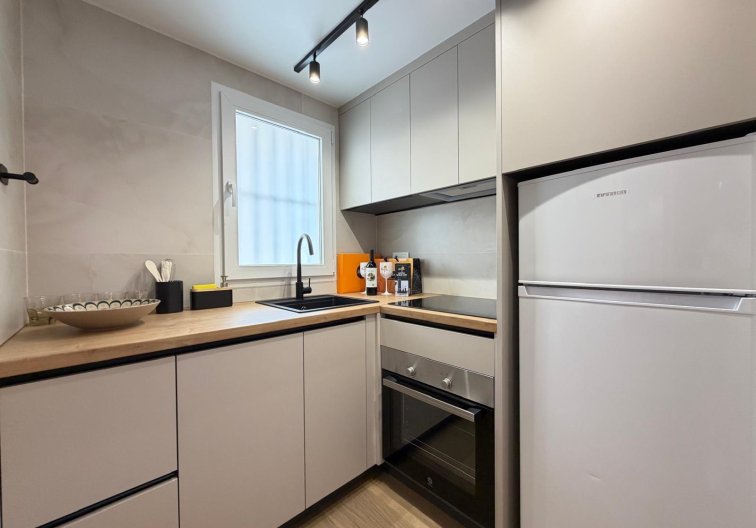 Resale - Apartment - Torrevieja - Nueva Torrevieja