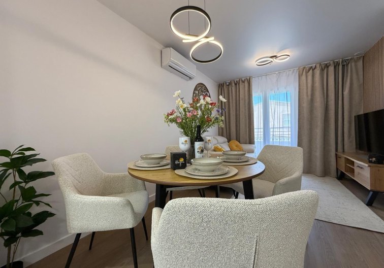 Resale - Apartment - Torrevieja - Nueva Torrevieja