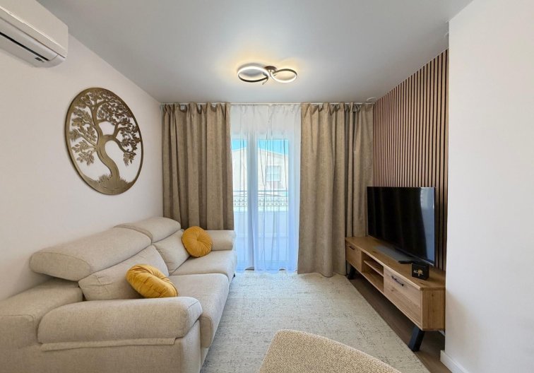 Resale - Apartment - Torrevieja - Nueva Torrevieja