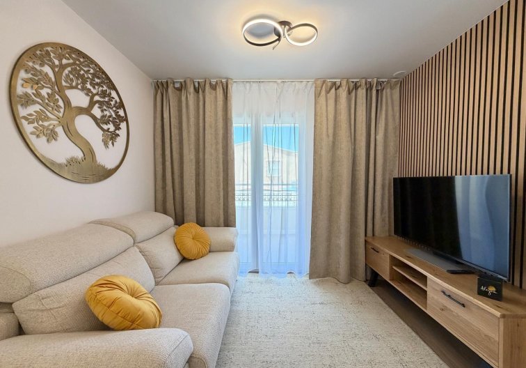 Resale - Apartment - Torrevieja - Nueva Torrevieja