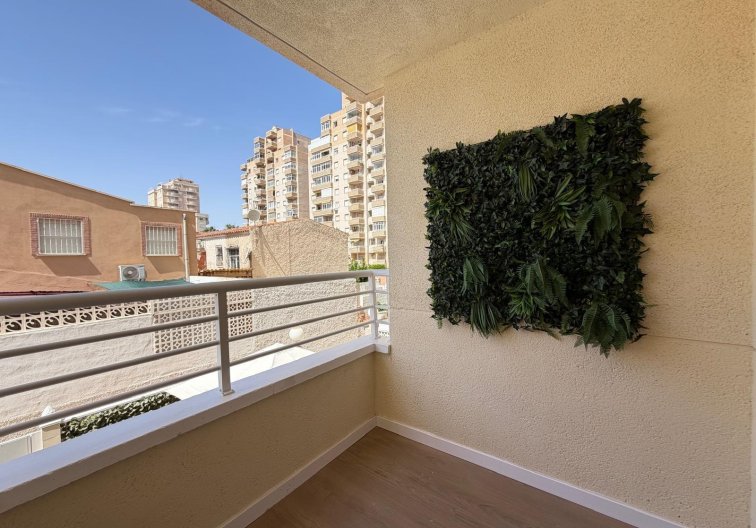 Resale - Apartment - Torrevieja - Nueva Torrevieja