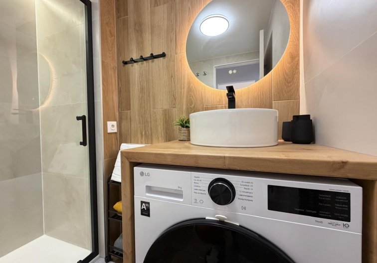 Resale - Apartment - Torrevieja - Nueva Torrevieja