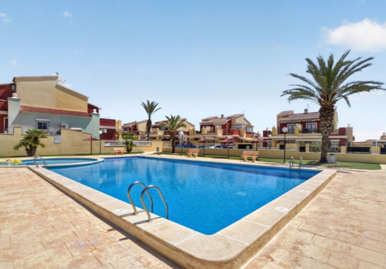 Segunda mano - town house - Torrevieja - Costa Blanca