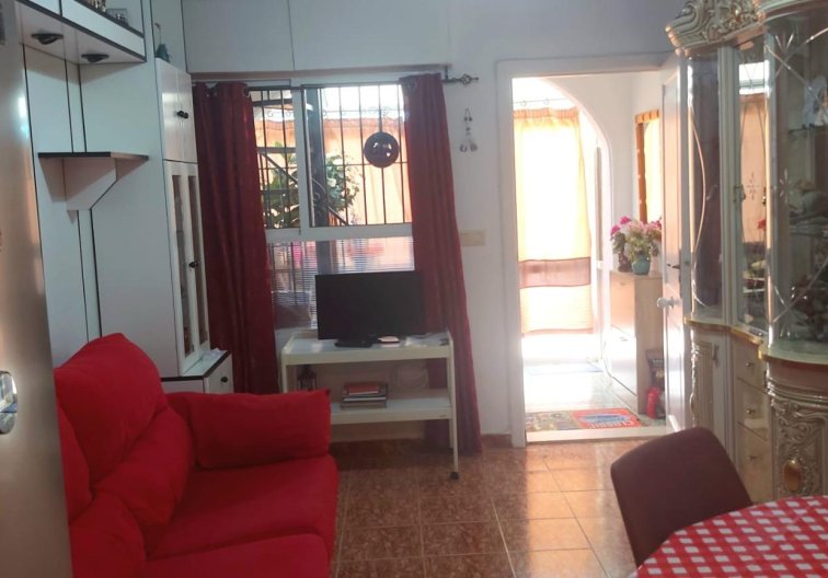 Segunda mano - Bungalow - Torrevieja - Los Balcones 