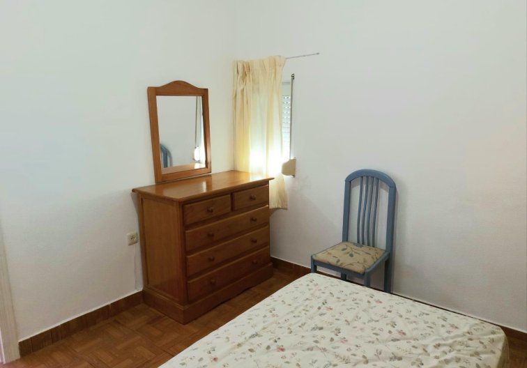 Segunda mano - Bungalow - Torrevieja - Los Balcones 