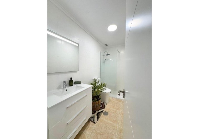 Segunda mano - Apartamento  - Torrevieja - Antonio Machado