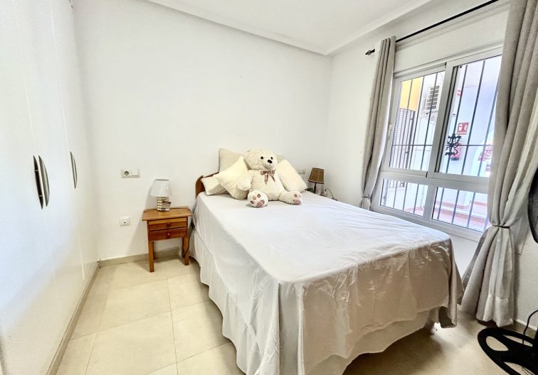 Segunda mano - Apartamento  - Villamartin - Costa Blanca