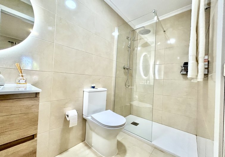 Segunda mano - Apartamento  - Villamartin - Costa Blanca