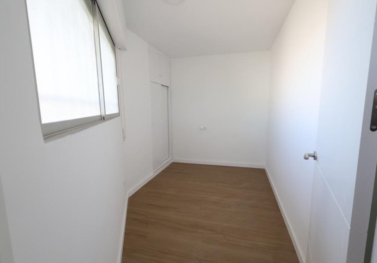 Resale - Apartment - Orihuela Costa - Costa Blanca