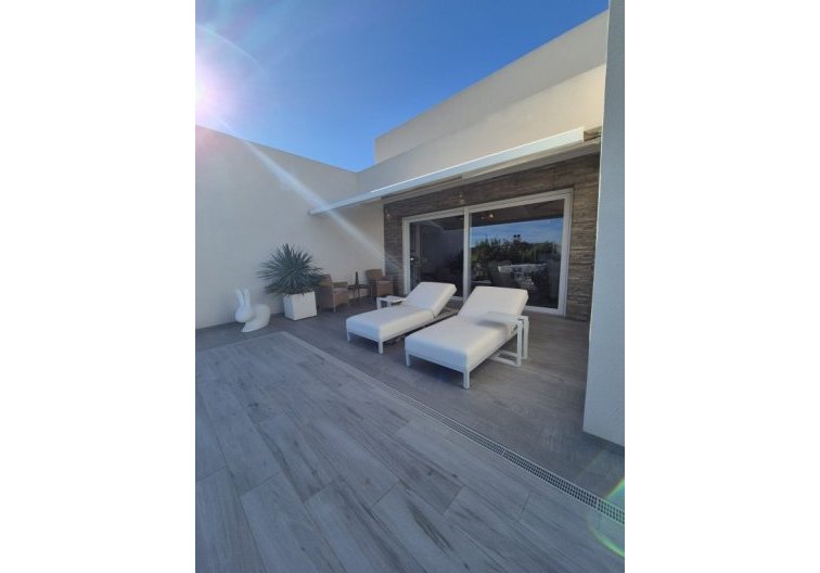 Resale - villa - La Finca Golf Resort - Inland