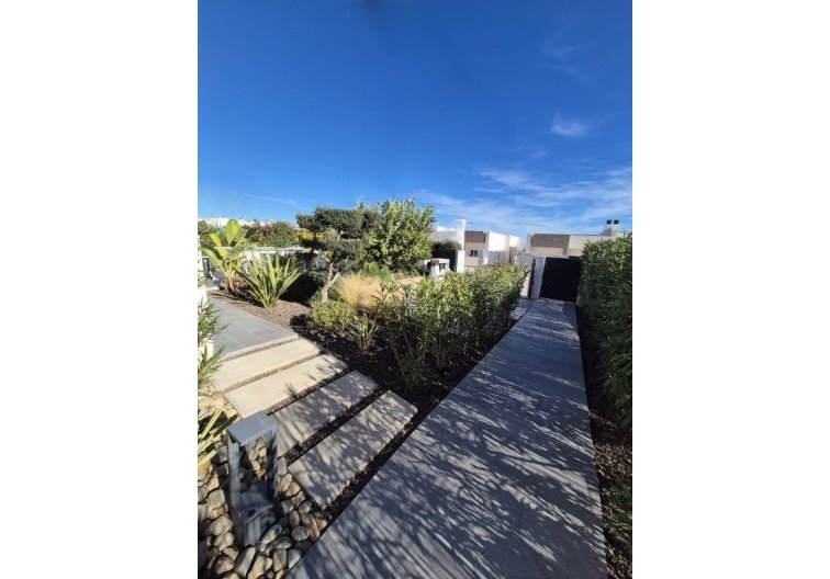 Resale - villa - La Finca Golf Resort - Inland