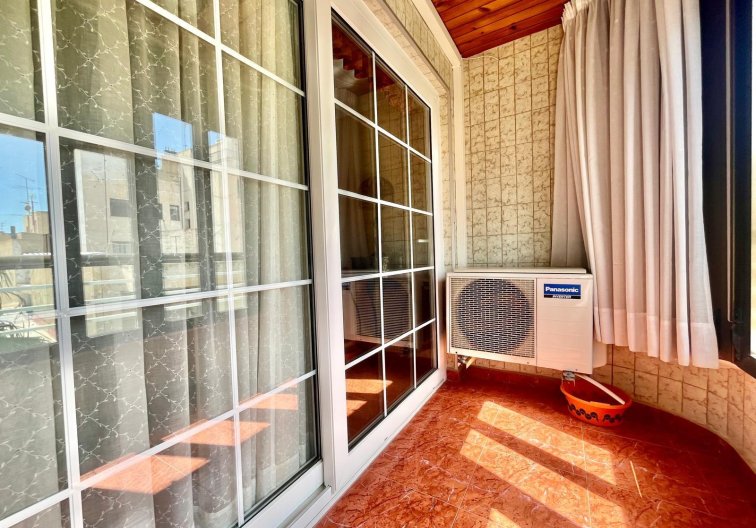 Wiederverkauf - Wohnung - Torrevieja - Centro