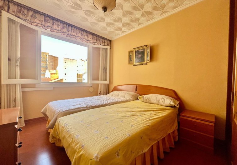 Wiederverkauf - Wohnung - Torrevieja - Centro