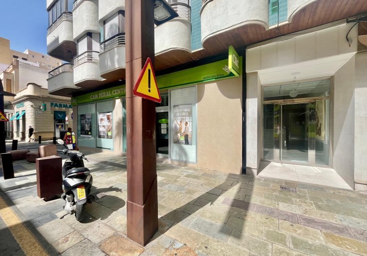 Wiederverkauf - Wohnung - Torrevieja - Centro