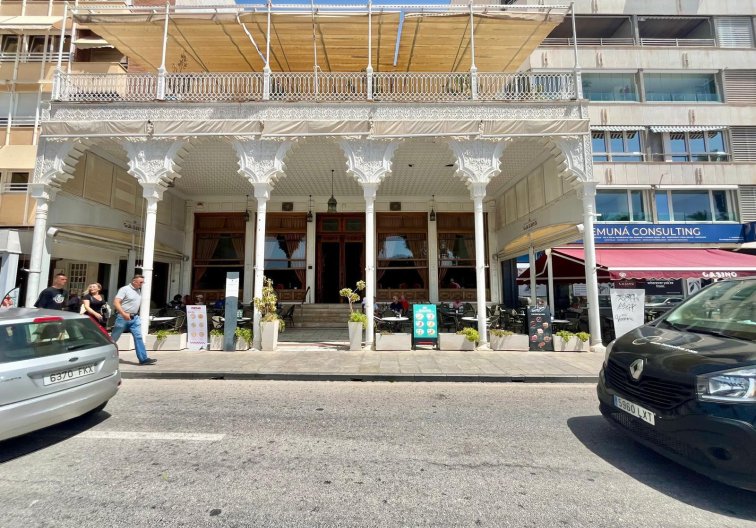 Wiederverkauf - Wohnung - Torrevieja - Centro